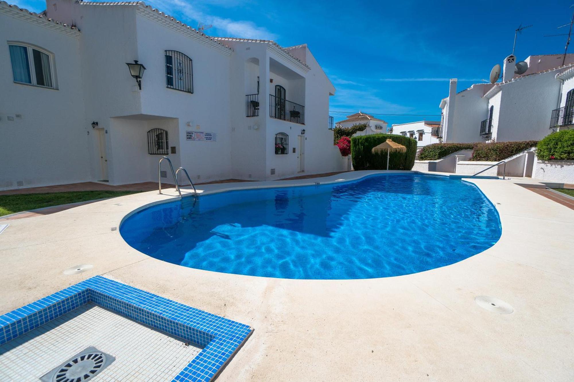 Pinos 11 Menyber Apartamento Nerja Exterior foto